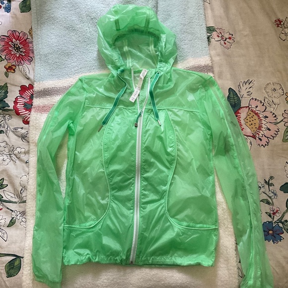 Lululemon Transparent Green Running Jacket with Hood Size 8 - Picture 2 of 15